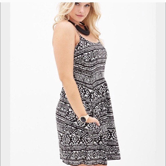 PLUS SIZE TRIBAL PRINT F21 POCKET DRESS!