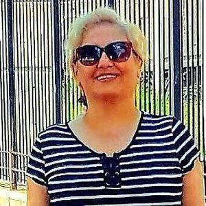 Meet your Posher, Pari sima