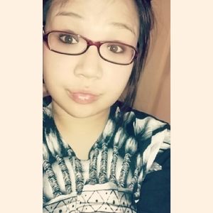 Meet your Posher, Charmaine