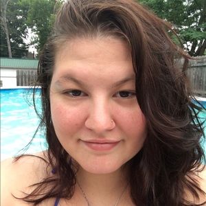 Meet your Posher, Leigh-ann