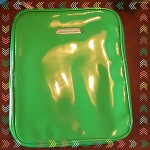 Steve Madden ipad 2 case