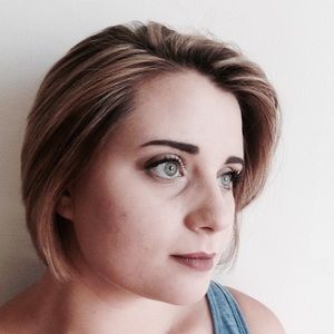 Meet your Posher, Elissa