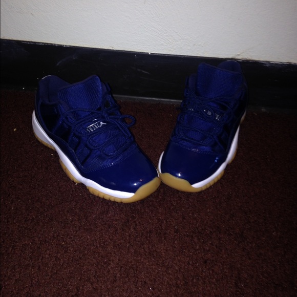 Amazon.com | Air Jordan 11 Retro Low  RETRO JORDAN BLUE 11s low cut