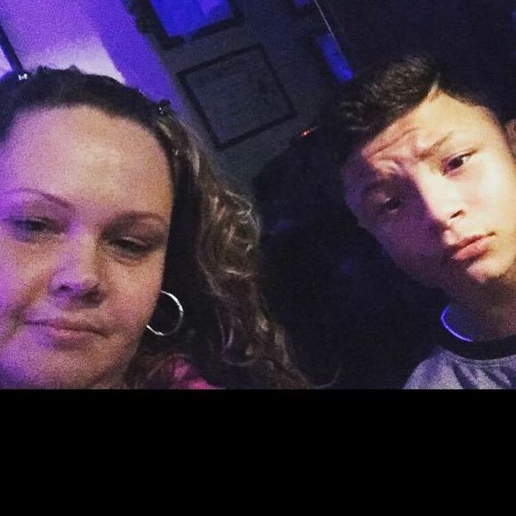 Meet your Posher, Naomi - Picture 1 of 1