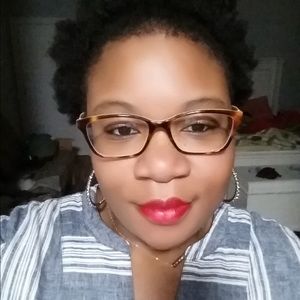 Meet your Posher, April