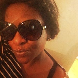 Meet your Posher, Karen
