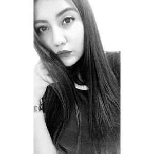 Meet your Posher, Alison