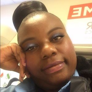 Meet your Posher, Ericka