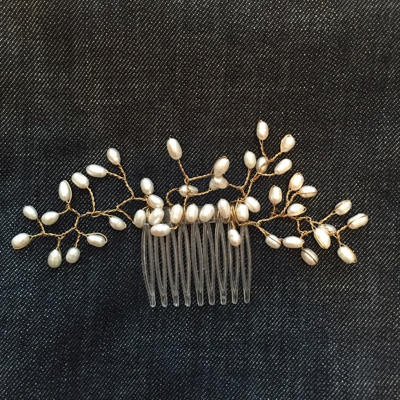 Wedding hair accessory, wedding comb