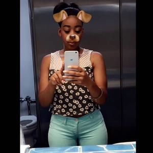 Meet your Posher, Rachel