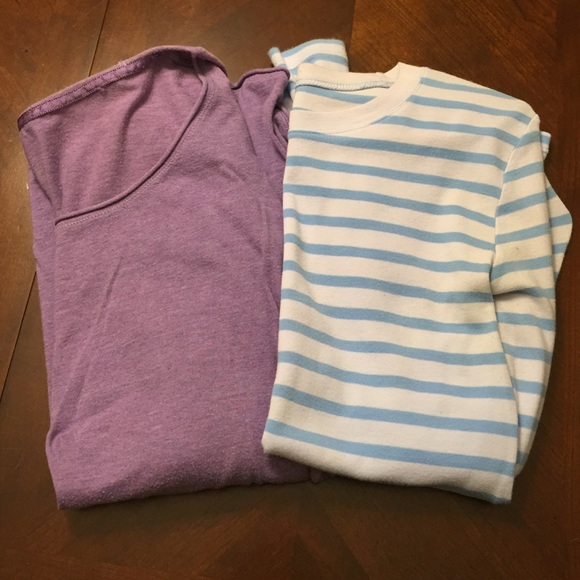 GAP bundle long sleeve tees