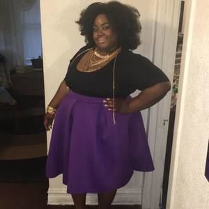 Meet your Posher, Dominique