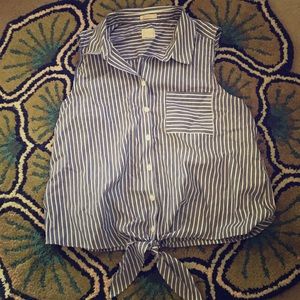 Chico's Tie Front Buttondown