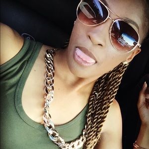 Meet your Posher, Diamond