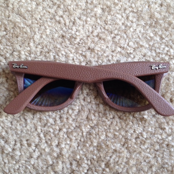 Rayban Wayfarer genuine leather！ - Picture 2 of 4