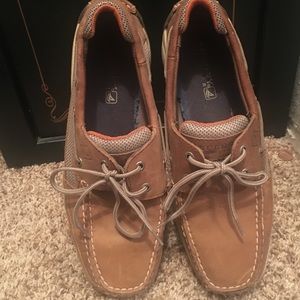 Sperry shoes