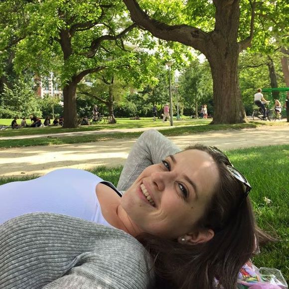 Meet your Posher, Ella