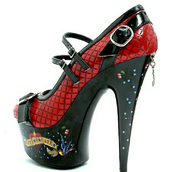 Penthouse heels new