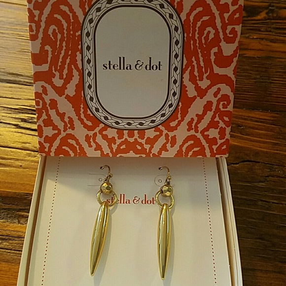 Stella & Dot Nahla Earrings