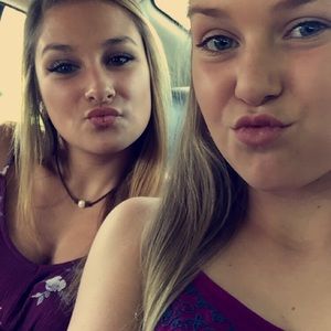 Meet your Posher, Lizzie