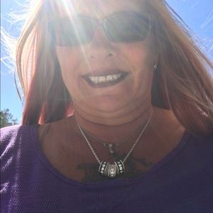 Meet your Posher, Donna