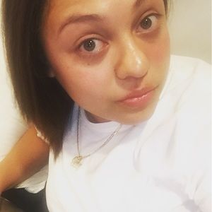 Meet your Posher, Pearl