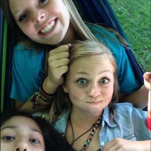 Meet your Posher, Cora