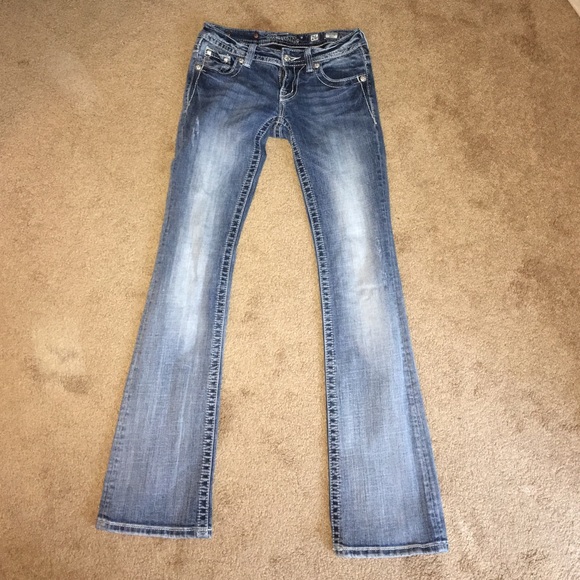 RESERVED Miss Me bootcut size 26 inseam 33