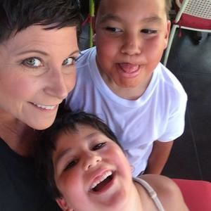 Meet your Posher, Dawn