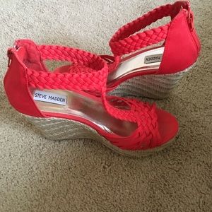 Steve Madden, Red Wedges, 9
