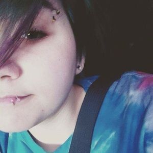 Meet your Posher, Hailey