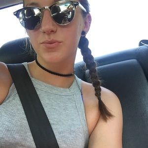 Meet your Posher, Maddie