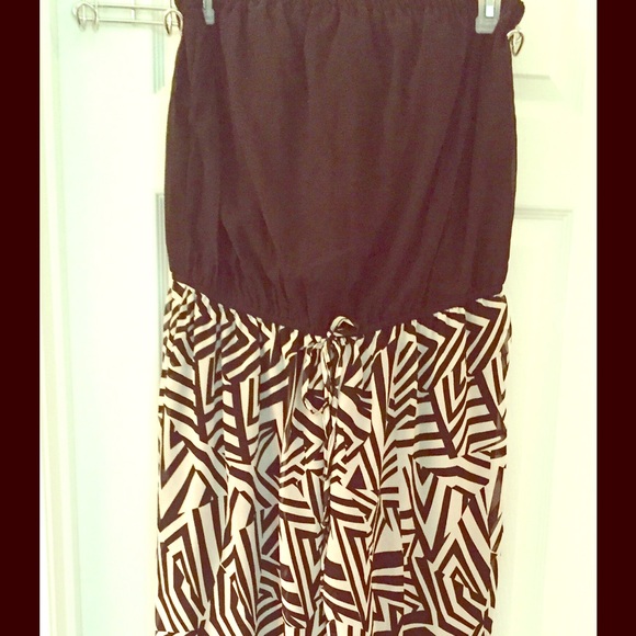 New with tags. Black pant jumper.