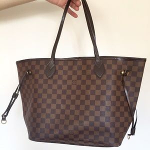 Louis Vuitton Damier Ebene Canvas Neverfull Tote