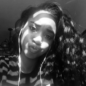 Meet your Posher, Jaala