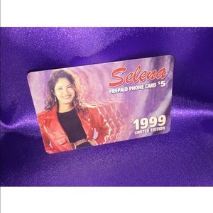 SUPER RARE SELENA CARD