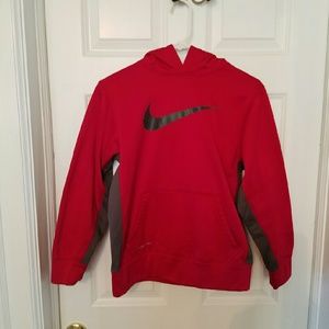 Boys Nike therma fit hoodie L