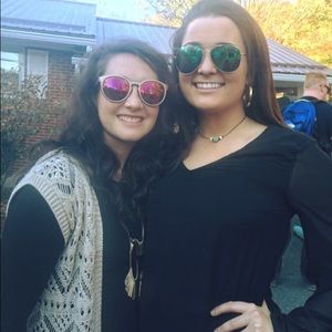 Meet your Posher, Tara