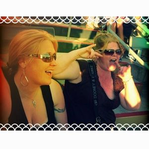 Meet your Posher, Laura