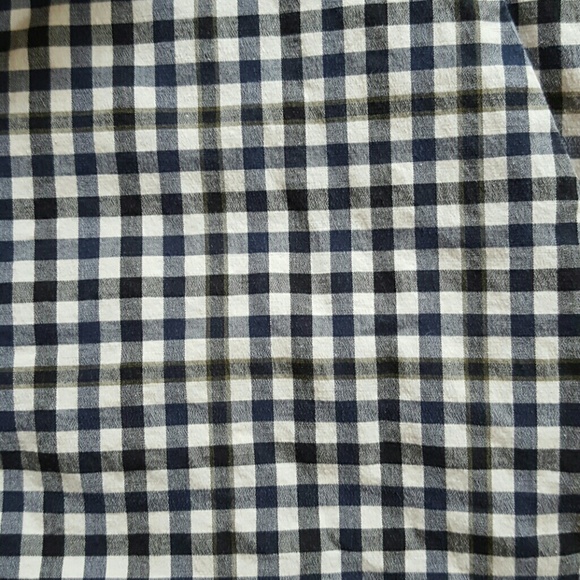 Theory size 6 gingham shorts - Picture 3 of 4