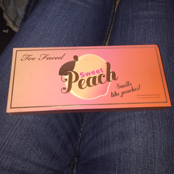Too faced sweet peach pallet🍑🍑🍑