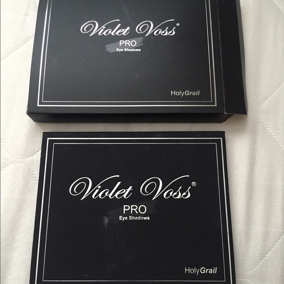 Violet Voss Holy Grail