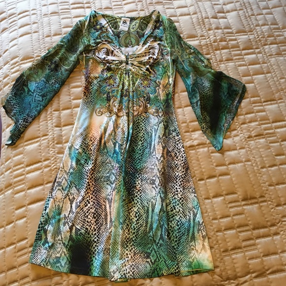 S-Twelve 3/4 Sleeve Dress. - Picture 2 of 4