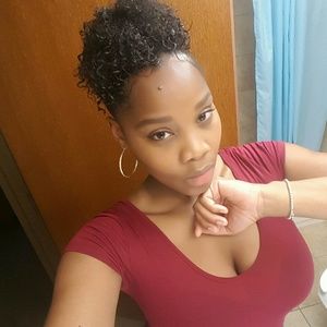 Meet your Posher, Shanika