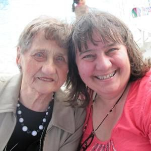 Meet your Posher, Louise