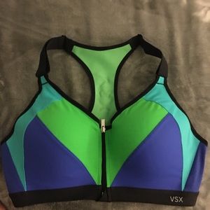 Victoria Secret Sports Bra 36 C.