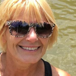 Meet your Posher, Joyce