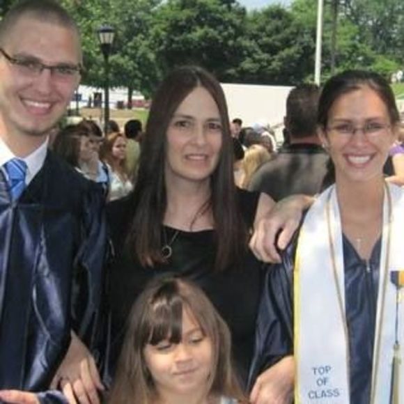 Meet your Posher, Michelle - Picture 1 of 1