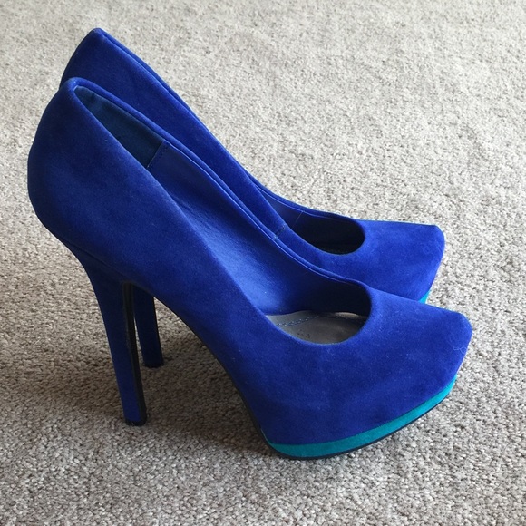 Anne Michelle Colorblock Heels - Picture 1 of 4