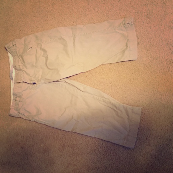 Old Navy Bermudas